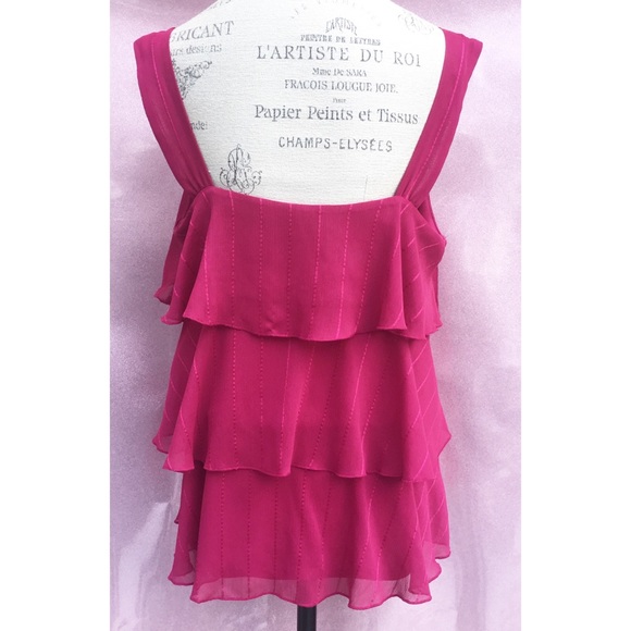 Layered Top - Loft Large - Picture 3 of 5